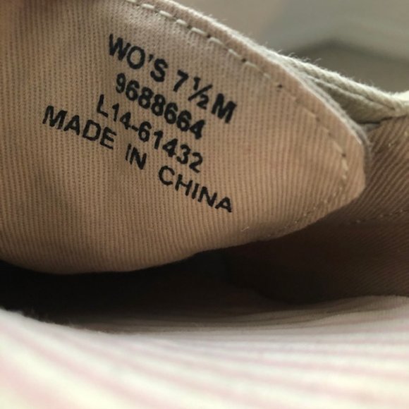 SPERRY Top Sider 2-Eye Boat Shoes in tan colour EUC, Size 7.5 - Picture 11 of 15